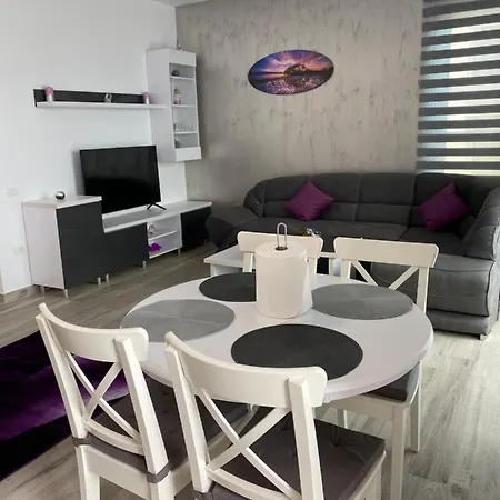Apartment Alemar Royal 2